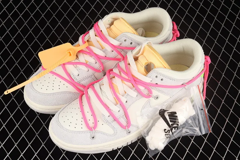 All Categories Nk SB Dunk Series Nk SB Dunk Low Low-top Sneakers Pure Original Version OF x Nk Dunk Low OW Suede SB Smash Backboard Fashion Casual Sneakers DJ0950-117